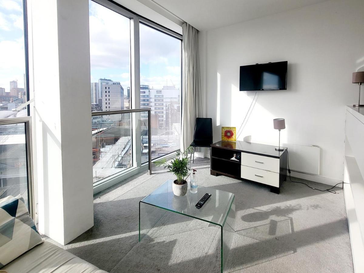 Cityscape Apartment In Birmingham With Self Checkin Экстерьер фото